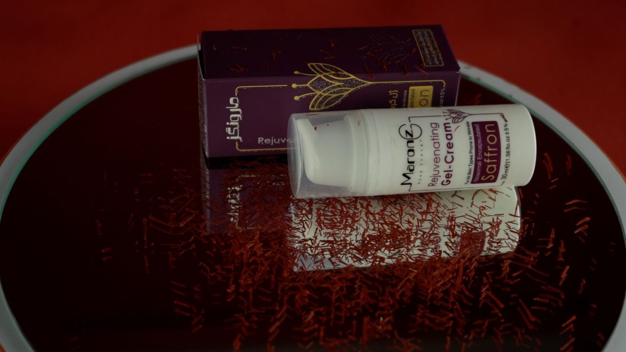 کرم ضد چروک حاوی عصاره زعفران مارونگز